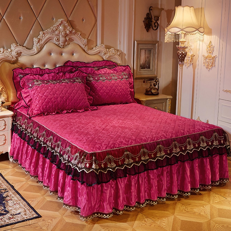 Luxury Rose Red Winter Bedspread on The Bed Thick Home Bed Skirt