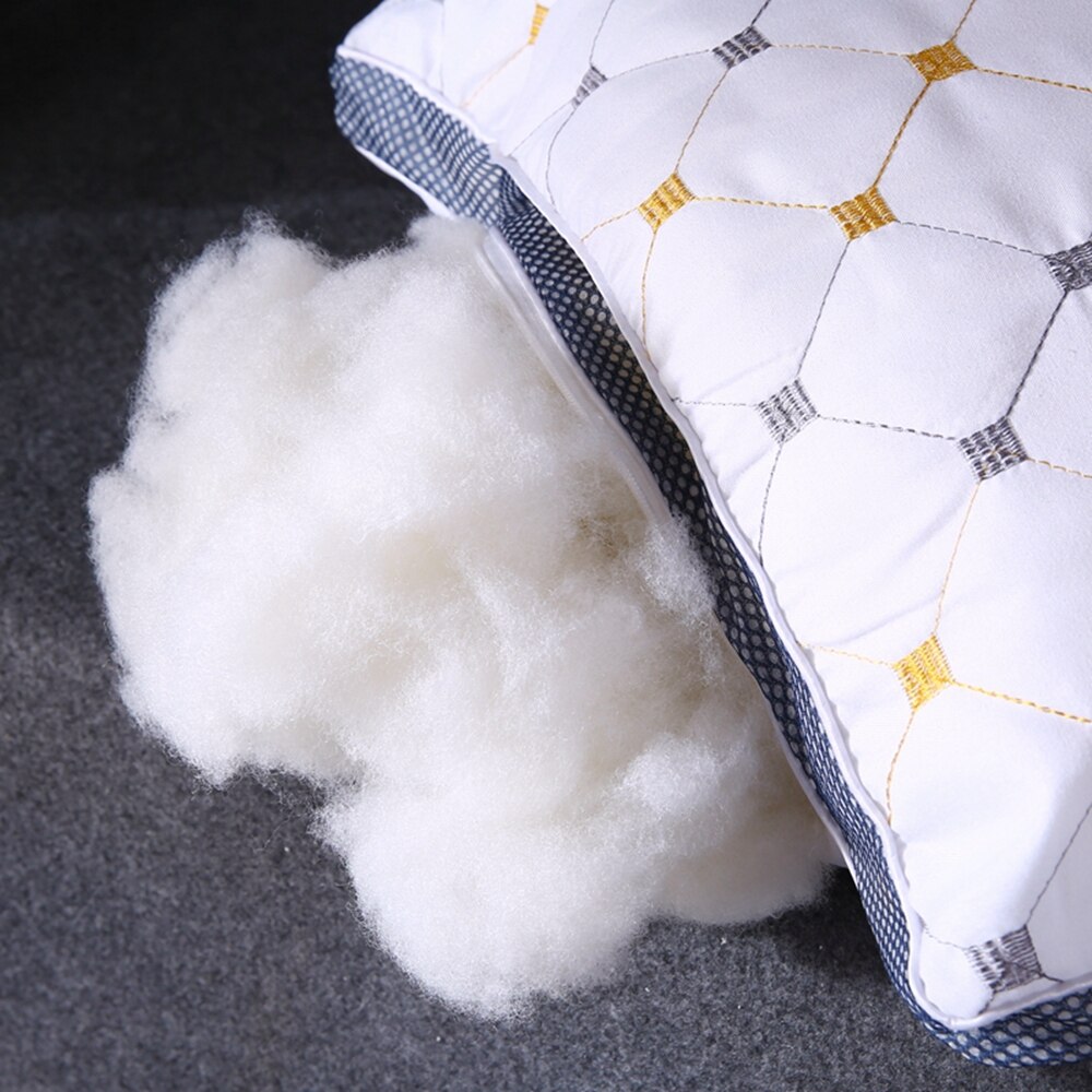White Quilted Breathable Pillow Filling Neck Protector Pillow Co